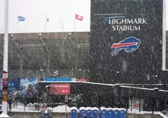 La cancha de los Bills no está en condiciones debido al clima