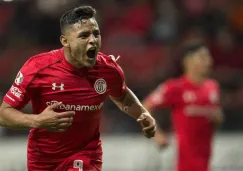 Alexis Vega baja sueldo por ir a Toluca