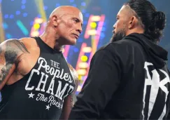 ¡Lucha de gigantes! The Rock reta a Roman Reigns a pelear en WrestleMania 40