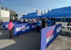 Los abonados está tardando en ingresar al Estadio Azteca