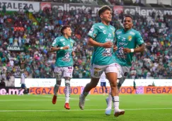 León vence con 'goles de vestidor' a Puebla y se mete a puestos de Play In