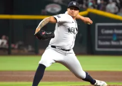 Víctor González consigue su primer salvamento con Yankees en triunfo ante D-Backs