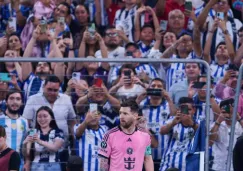 Afición de Rayados pisa playera de Messi; Argentinos se indignan