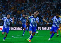 ¡Empate agónico! Rayados igualó el Clásico Regio 135 en tiempo añadido 