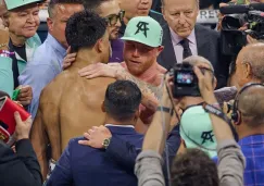 Canelo vence a Munguía en la T-Mobile Arena