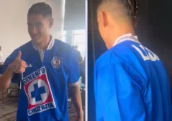 Uriel Antuna usa mítico jersey del campeonato de 1997 e ilusiona a la afición de Cruz Azul