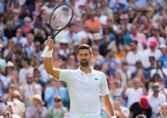 Djokovic sufre un poco, pero avanza a la tercera ronda de Wimbledon al vencer a Fearnley