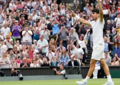 Carlos Alcaraz sufre y avanza a la Cuarta Ronda de Wimbledon tras vencer a Frances Tiafoe