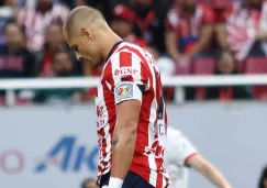 Chicharito Hernández se fue abucheado por la afición de Chivas tras empate ante Toluca