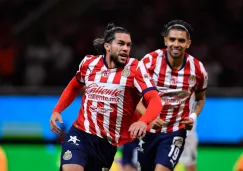 Chivas viene de atrás y se impone a Necaxa en casa