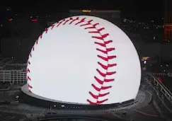 The Sphere de Las Vegas se convierte en una pelota de beisbol para celebrar la Serie Mundial entre Dodgers y Yankees