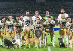 Pumas se unió a la campaña para la adopción de perritos