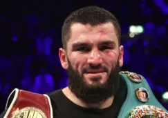 Beterbiev manda recadito a Jake Paul tras pelea con Tyson