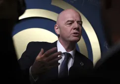 Infantino presente en la toma de protesta de Trump