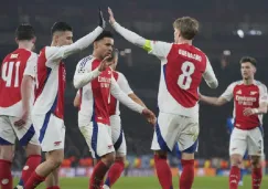 Arsenal se encamina a Octavos de Final 