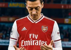 Mesut Özil se olvida del futbol