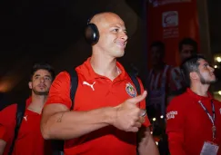 ¡Titular y capitán! Javier Chicharito Hernández comandara a Chivas en el Clásico Nacional