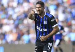 Jair Pereira celebrando una anotación con Querétaro