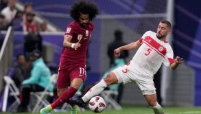 Qatar arranca la Copa Asia con victoria frente a Líbano, el mexicano Lajud no tuvo acción