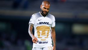 Hermano de Dani Alves rompe el silencio y habla del rumor de la muerte del exfutbolista en la prisión de Barcelona