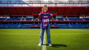 Alexia Putellas renueva con Barcelona Femenil hasta 2026