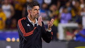 Veljko Paunović previo a duelo con Chivas: 'Será especial, pero cada uno mira por su parte'