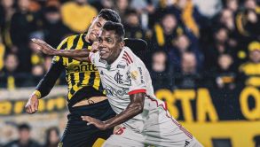 Peñarol empató y eliminó al Flamengo