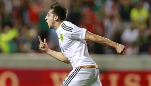 Héctor Herrera festejando el gol contra Trinidad y Tobago