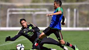 Alfredo Talavera y Aquino en un entrenamiento del Tri