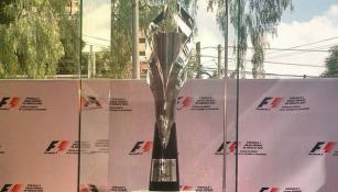 Así luce el trofeo para el Gran Premio de México