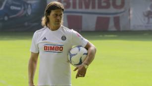 Almeyda, durante un entrenamiento de Chivas