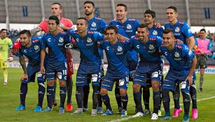 El equipo inicial del Puebla contra Jaguares