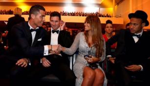 Momento en que Cristiano y Antonella se saludan