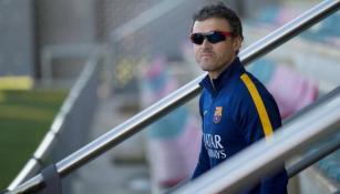 Luis Enrique observa un entrenamiento del Barcelona