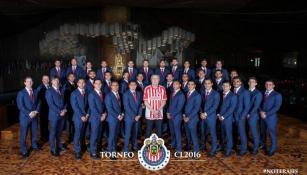 La foto oficial de Chivas para el C2016