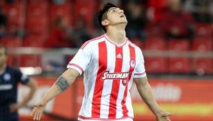 Alan Pulido, en un partido del Olympiacos