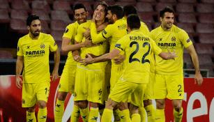 Jugadores del Villarreal festejan en el partido contra Nápoles