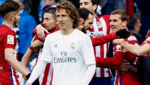 Modric se lamenta en duelo contra Atlético