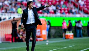 Almeyda da instrucciones en juego de Chivas