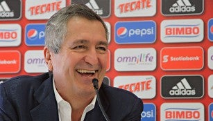 Jorge Vergara, en conferencia de prensa