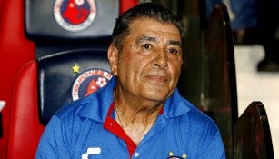 Reinoso, en el banquillo de los Tiburones Rojos