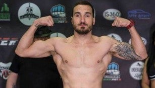 Joao Carvalho en un pesaje previo a un combate