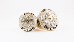 Los anillos conmemorativos de la carrera de Kobe Bryant