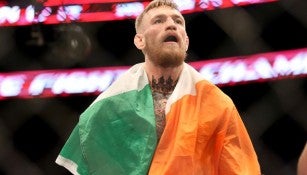 Conor McGregorpresume la bandera de su país, Irlanda