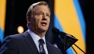 Roger Goodell durante el Draft 2016 de la NFL