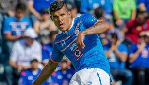 Maza Rodríguez en partido con Cruz Azul