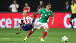 Aquino en el partido contra Paraguay