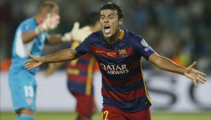 Rafinha, reclamando una acción en un duelo del Barça 