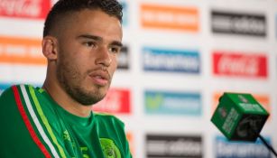 Diego Reyes en conferencia de prensa con el Tri