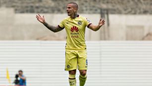 Darío Benedetto, durante un partido con las Águilas del América